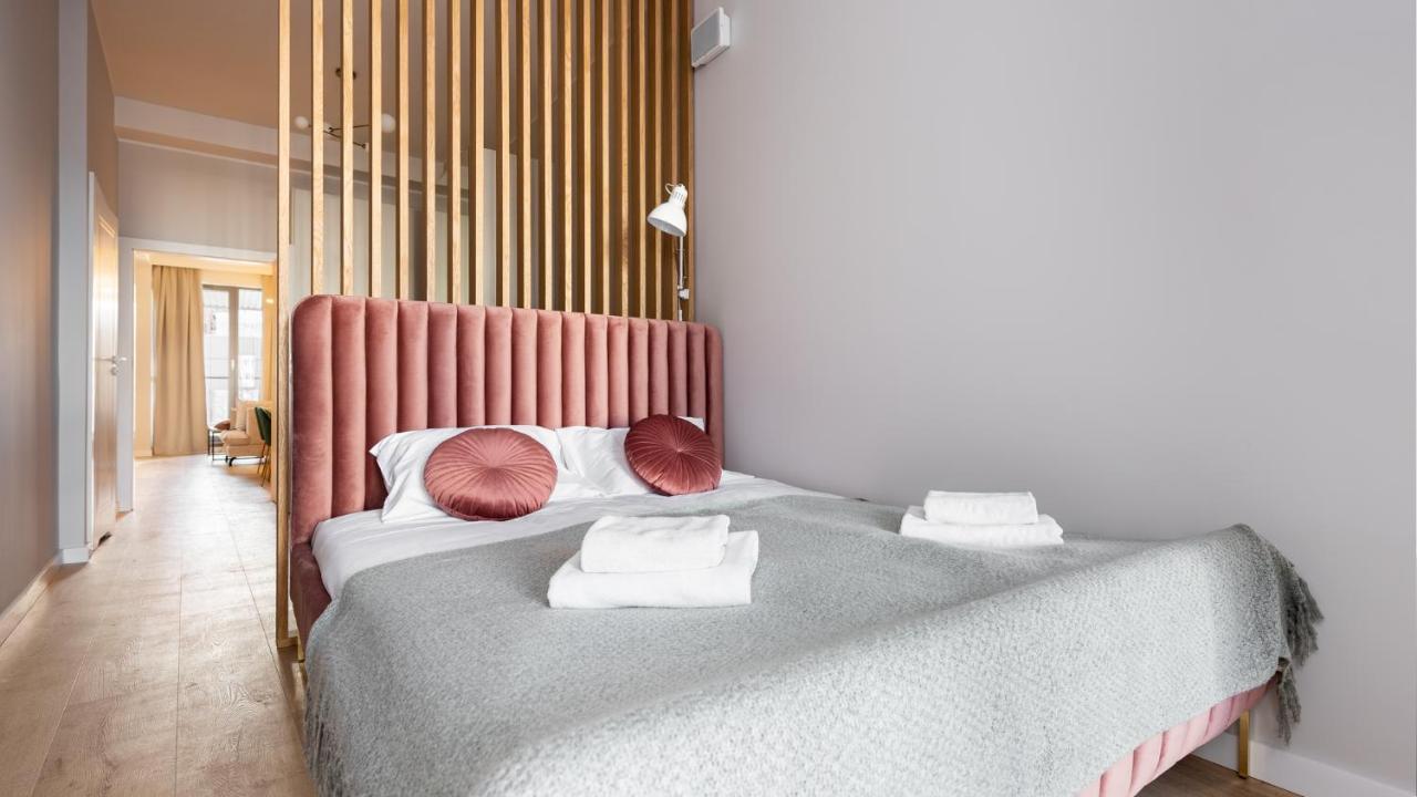 Flatbook - City Center Apartments Granaria Гданьск Экстерьер фото